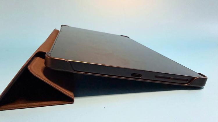 The USB-C port on the short side of the Lenovo Legion Tab Gen 5