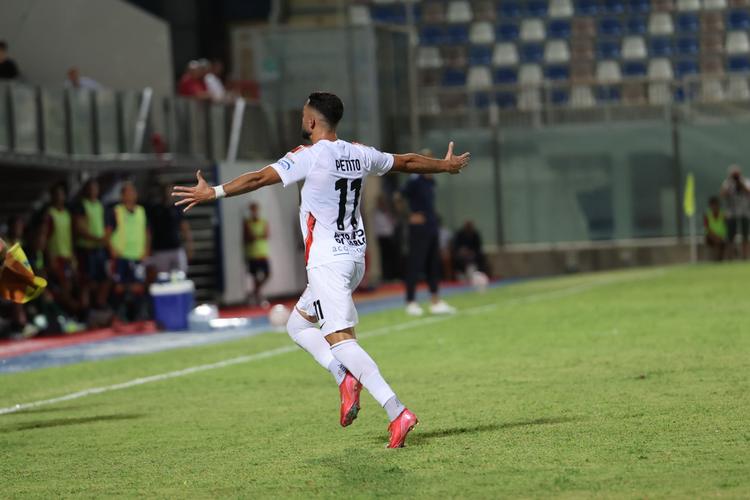 ▶️ Serie C/C, Crotone-Foggia 0-1: gli highlights
