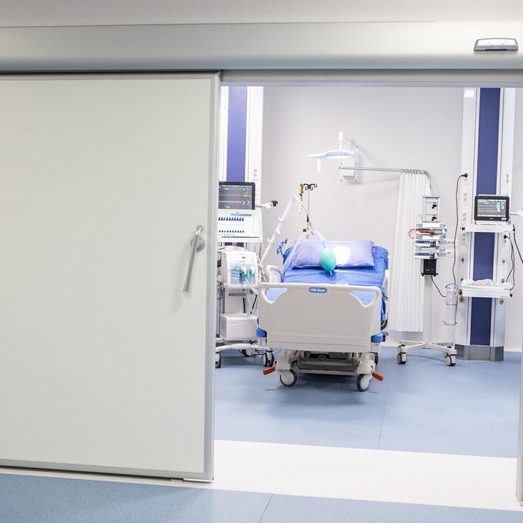 Roma, 24enne ferito all'addome muore in ospedale