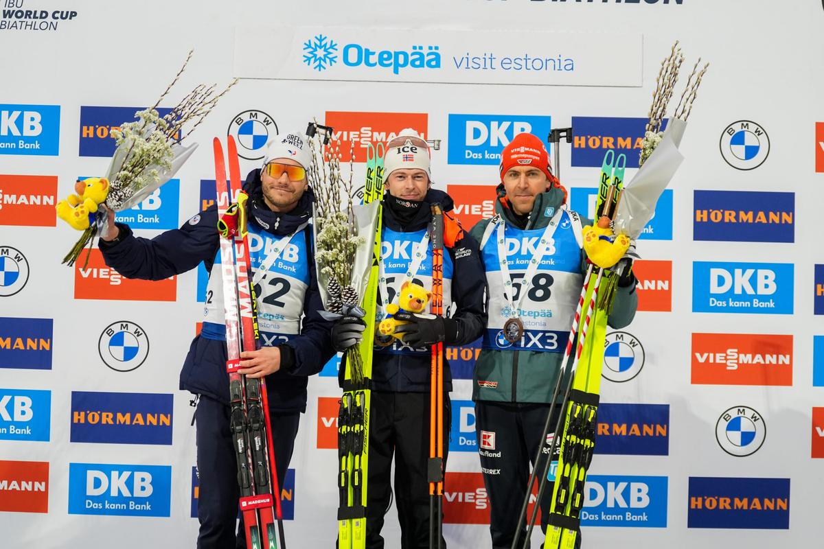 Biathlon | Otepää : Emilien Jacquelin deuxième du sprint derrière un impressionnant Sturla Holm Lægreid, des fleurs pour Quentin Fillon-Maillet