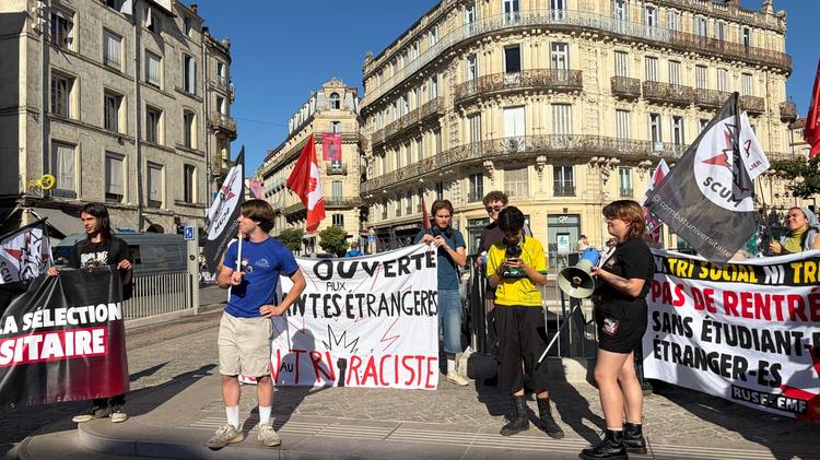 Montpellier : "Étudier est un droit, pas un privilège", des étudiants réclament la fin des frais d'inscription différenciés