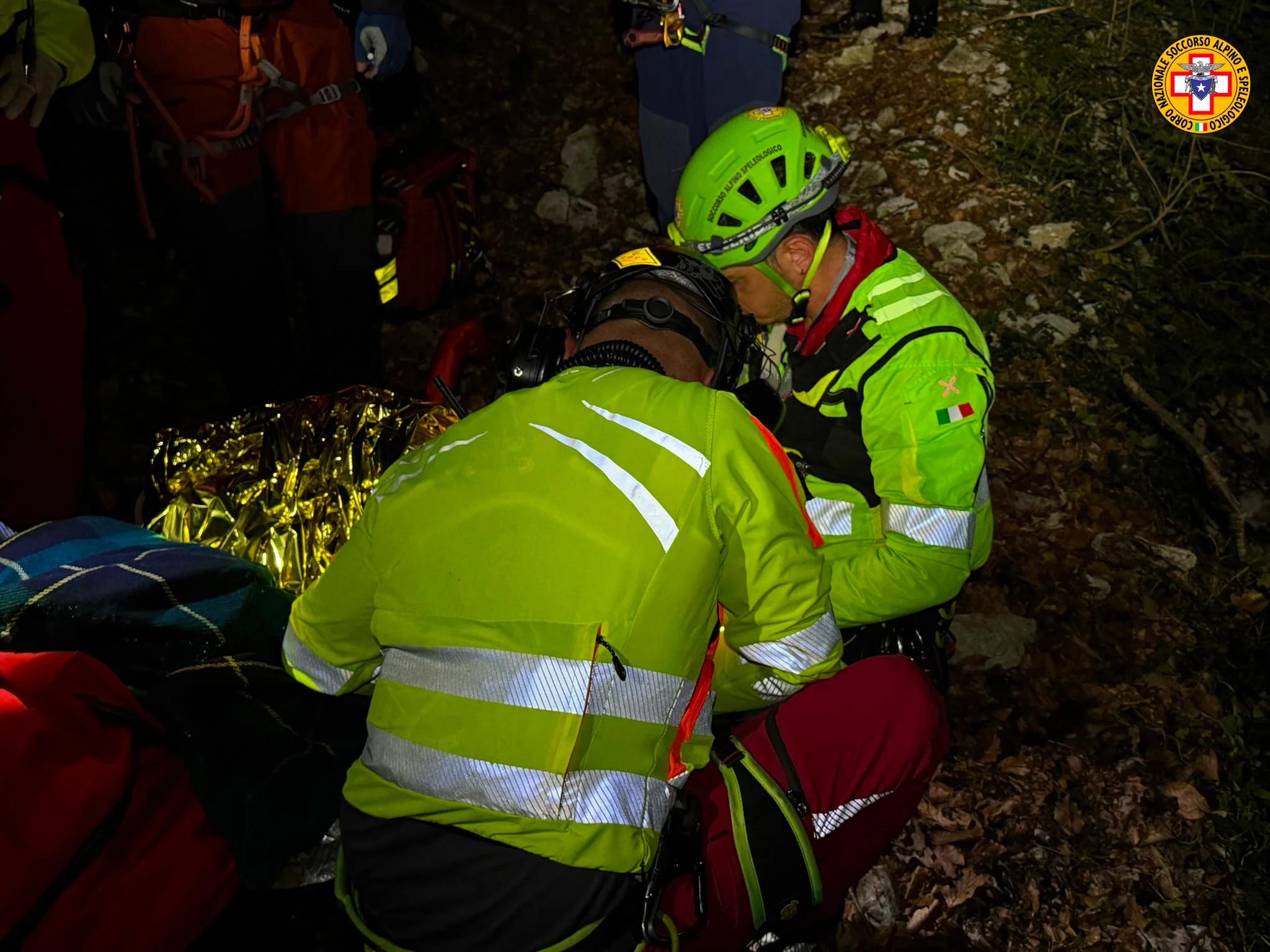 Donna precipita vicino al fiume nel salernitano: salvata dal Soccorso Alpino