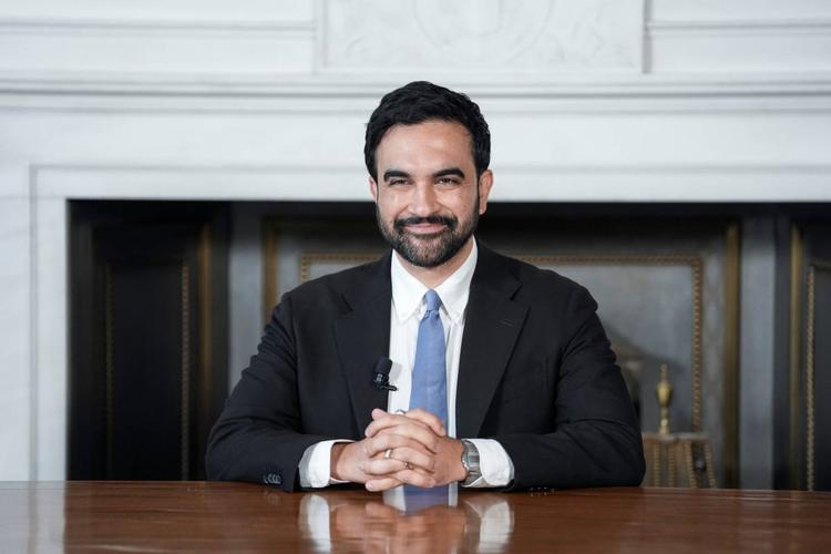 “Ci usa per opportunità, poi ci cancella”. Italo-americani in rivolta contro Mamdani
