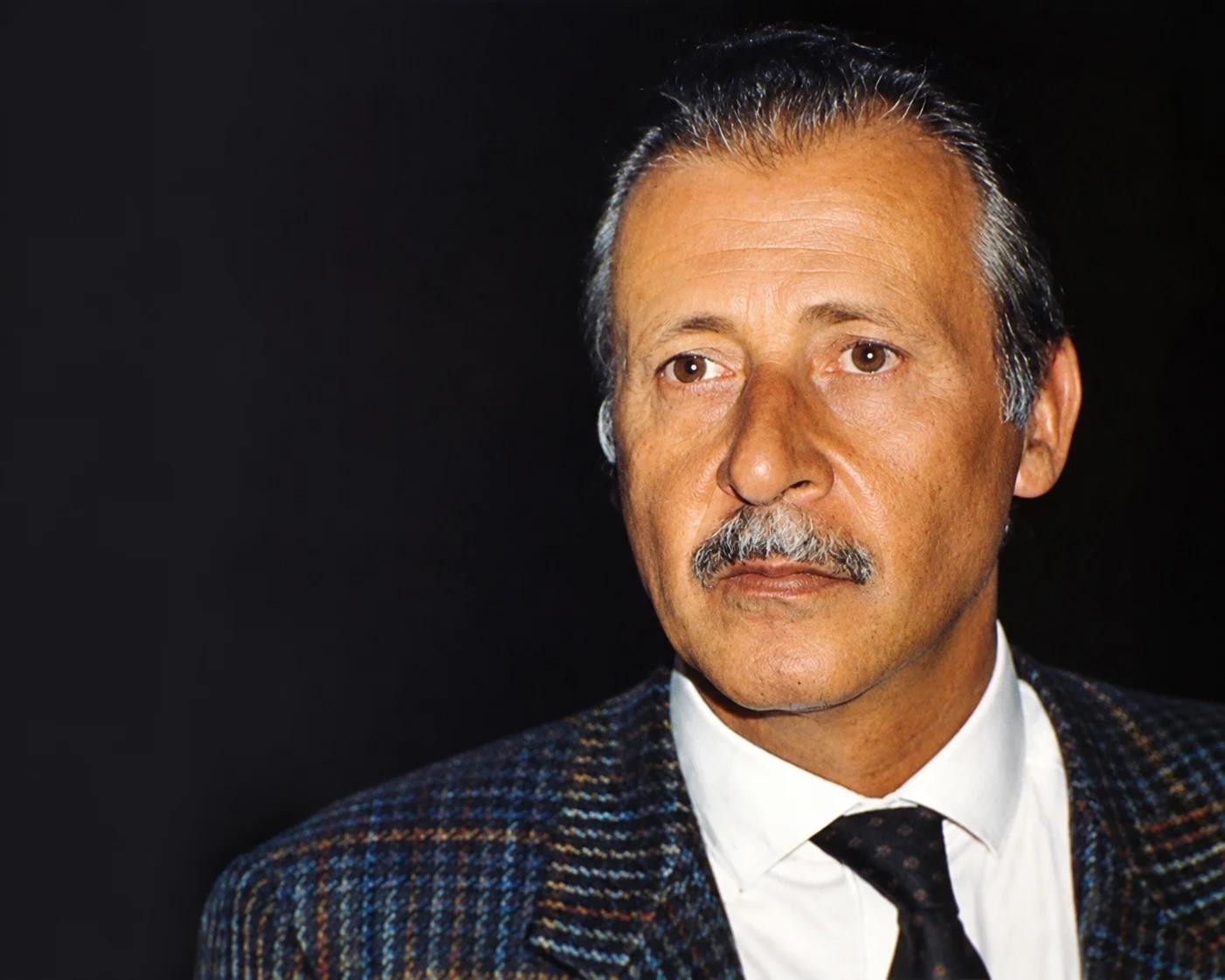 Salerno ricorda Paolo Borsellino e la scorta: commemorazione pubblica in piazza Falcone e Borsellino