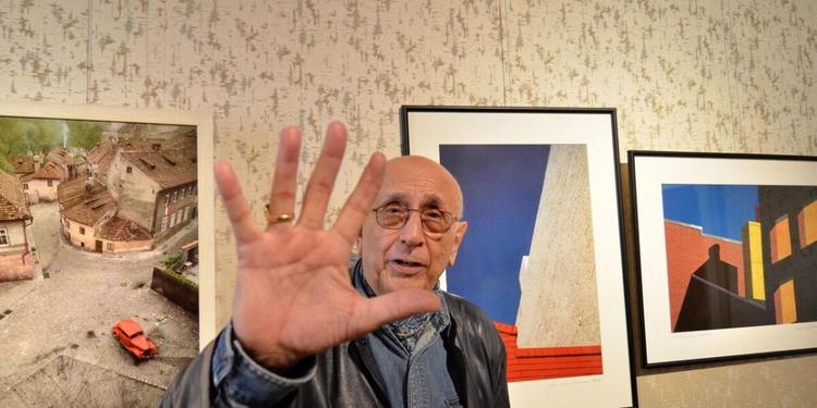 È morto Franco Fontana, maestro della fotografia e del colore: aveva 92 anni