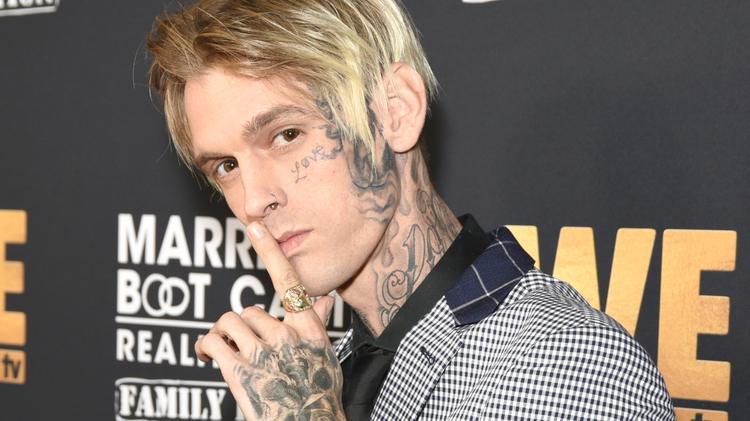 Espólio de Aaron Carter chega a um acordo com a Walgreens sobre prescrições de Xanax