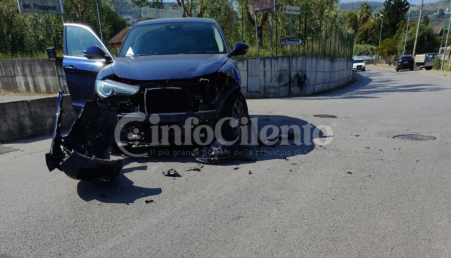 Incidente in via Piano delle Pere ad Agropoli: scontro tra auto e moto, un ferito