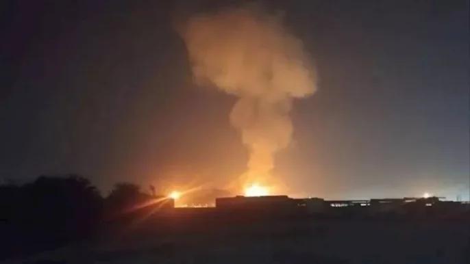 54 مصابا و18 مفقودا في انفجار بمصنع في رأس لفان شمال قطر