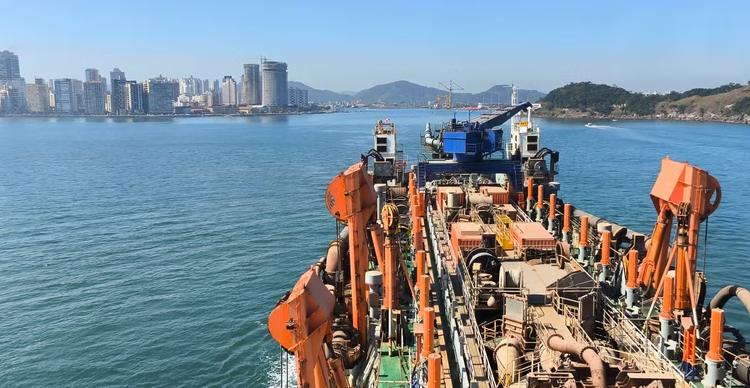APS autoriza aprofundamento do canal do Porto de Santos para 16m após TRF derrubar liminar; entenda
