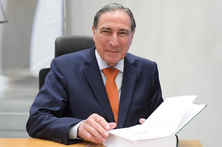Ministro do STJ investigado por venda de sentenças é do litoral de SP; saiba quem é Moura Ribeiro