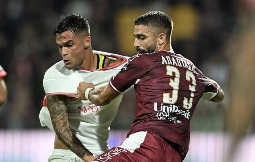 Salernitana da rimonta: Lescano e Djamanca ribaltano il Bari in cinque minuti