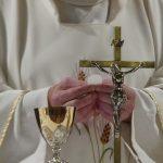 No Natal, sacerdotes poderão celebrar até 4 Missas
