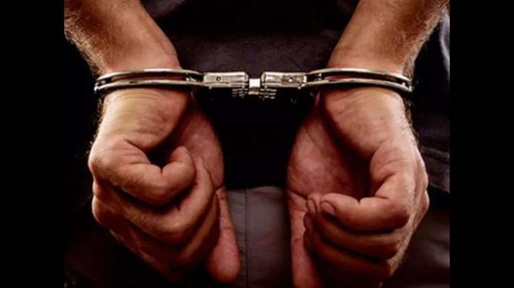 10 held in raids on betting at Ribandar, Kadamba Plateau
