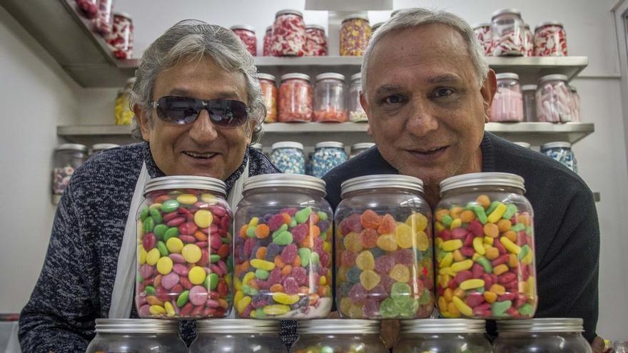 Adiós a Delfín Amaya, dios con gafas de la rumba catalana