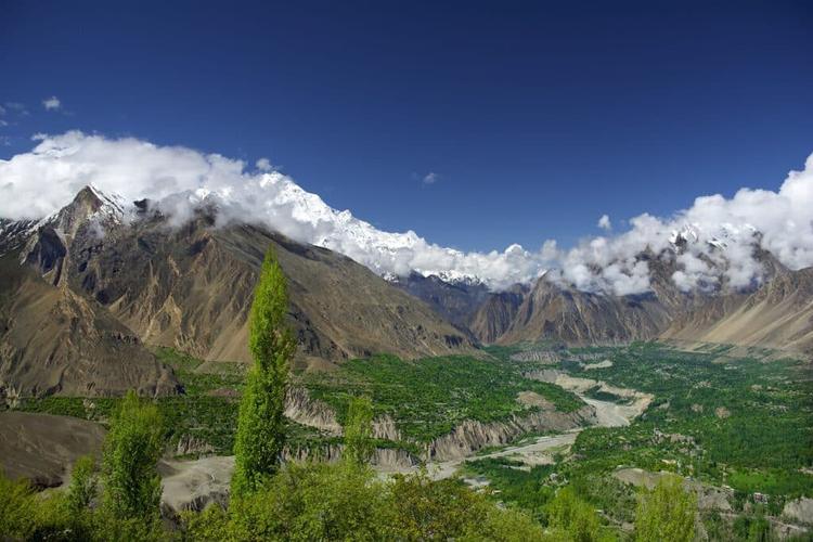 Hidden in Pakistan’s Rugged Mountains, the Hunza People Claim Descent From Alexander the Great