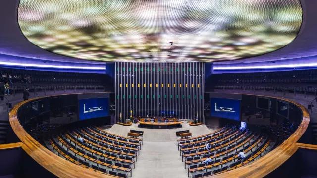 Crise do STF ameaça contaminar Congresso, e parlamentares temem vazamentos generalizados