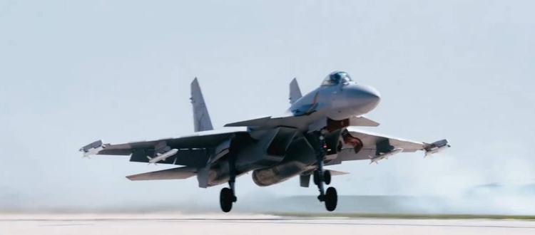 Un nuovo caccia stealth: cosa sappiamo del Blue Shark cinese