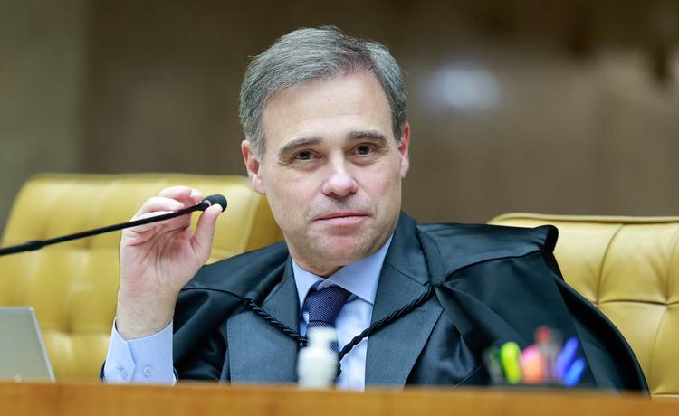 Mendonça nega ter cometido irregularidades na investigação sobre Moraes e Vorcaro