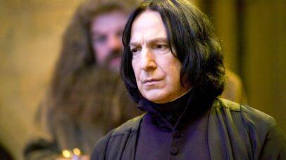Alan Rickman levava crianças de escolas e hospitais ao set de ‘Harry Potter’, revela Gary Oldman