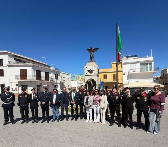 🇮🇹 25 Aprile – Festa della Liberazione Oggi celebriamo l’81° anniversario della Liberazione dell’Italia dal nazifascis...