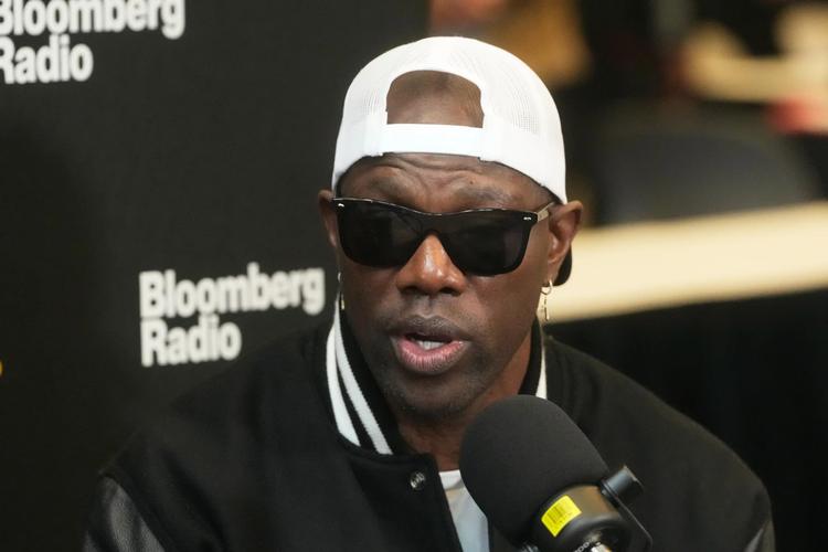 3 friends of Nolan Wells sue NFL Hall of Famer Terrell Owens for defamation