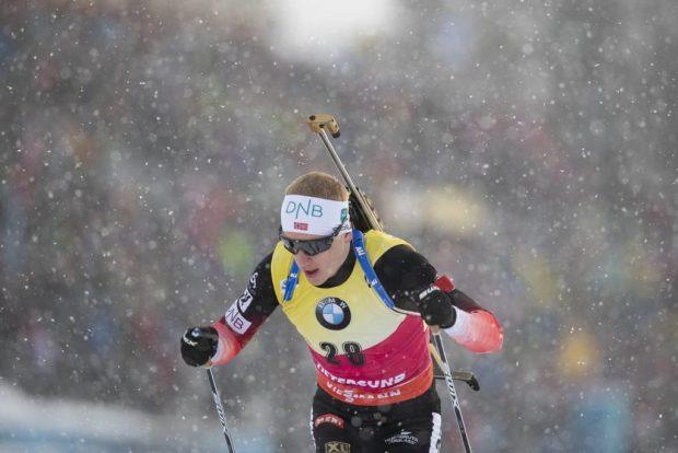 BIATHLON - Intraitable sur la piste malgré une faute, le Norvégien Johannes Boe a remporté le titre mondial du sprint à Östersund où Quentin Fillon-Maillet, à 10/10, s’est paré d'une belle médaille de bronze.
