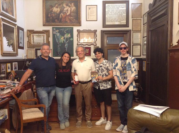 Salice Salentino, Salicomix incontra il vino: nasce Vitis Makria