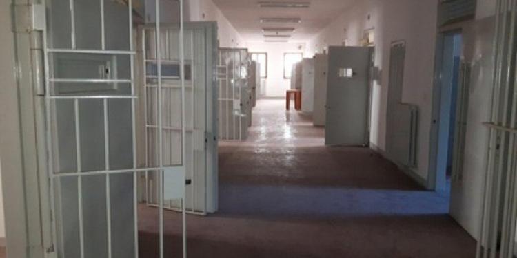 Trapani, presunte violenze in carcere: chiuse le indagini su 31 agenti, esclusa la tortura