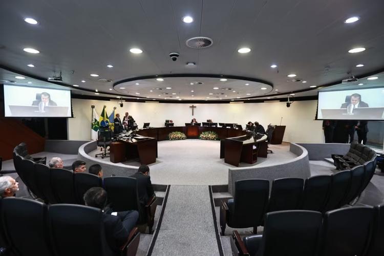 Tribunal de Contas suspende análise das contas do DF por ausência de balanços do BRB
