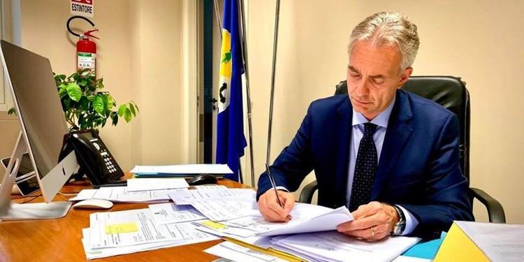 Caro carburante, la Giunta della Regione Calabria pronta a definire i criteri per l'assegnazione dei 15 milioni