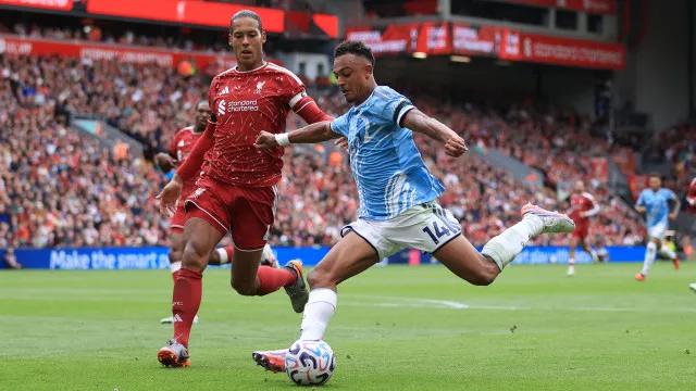Liverpool sofre e apenas empata em casa diante do Nottingham Forest pela Premier League