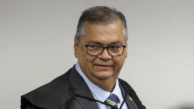 Dino manda presidentes de 21 partidos explicarem se têm 'cotas' para emendas parlamentares