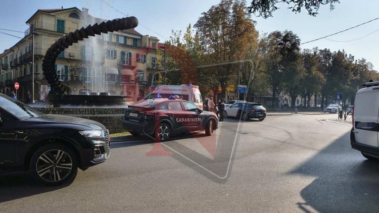 rivarolo canavese bicicletta urtata da auto in piazza chioratti