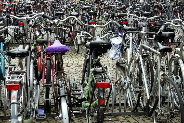 Let op: de scholen gaan weer beginnen: 34,7% meer fietsongevallen in Brabant