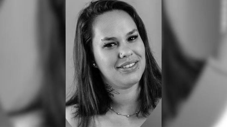Mulher morta por adolescente com tiro no rosto em SC era servidora pública e mãe de criança de 3 anos