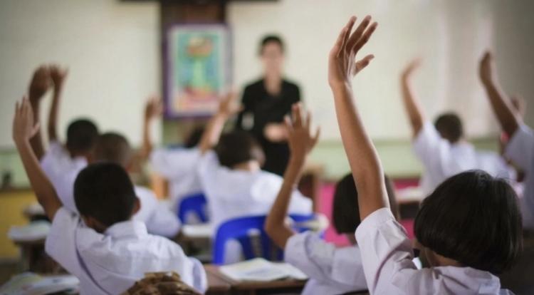 Diretora mexicana critica conteúdo xamânico em escolas