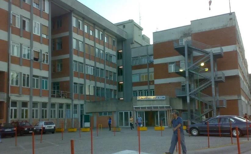 Sanità e territorio: la BCC Aquara dona nuovi macchinari all’ospedale di Oliveto Citra