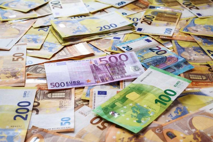 Modello 730, ecco quando arrivano i rimborsi Irpef: tutto quello che c'è da sapere