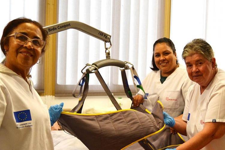 Cáritas acompaña a más de 1.000 personas en empleo y formación