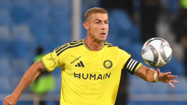 Chateado? CR7 rebate críticas e lidera festa na vitória do Al Nassr