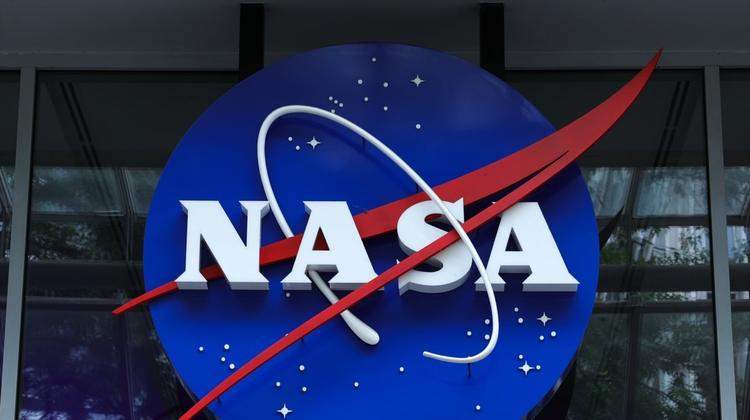 Los astronautas de la EEI reanudan sus actividades tras una alerta por fuga de aire en el módulo ruso