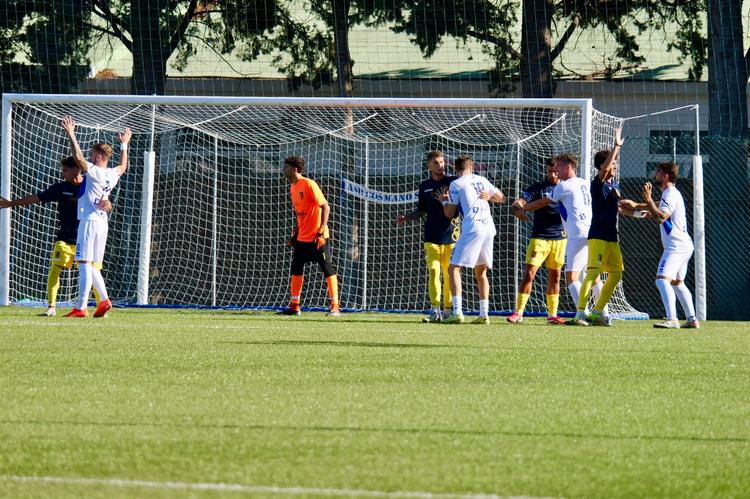 Eccellenza, Cosmano-Maglie 1-0: decide una punizione di Landi