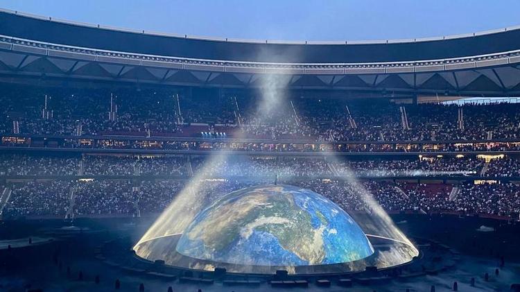 ¿Dios o bufón? Kanye West (Ye) se come Madrid pese a su historial de escándalos