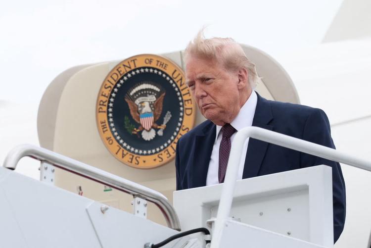 Trump diz que decisão do Senado para impedir novos ataques contra o Irã dificulta trabalho dos EUA