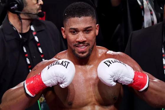 Anthony Joshua Injured in Deadly Car Crash in Nigeria, Two Killed
