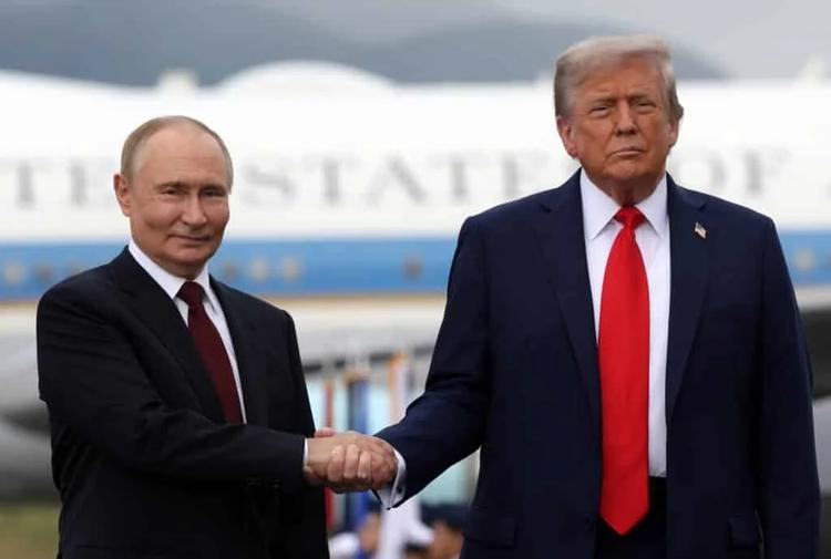 Trump Announces Deal With Putin to Supply Russian Diesel to US