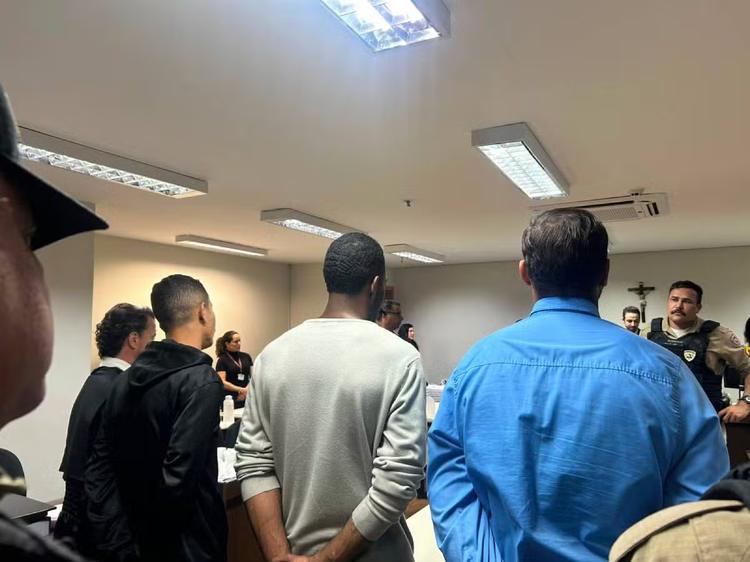 Integrantes de torcida organizada do Cruzeiro são condenados por morte de torcedor do Atlético em emboscada em BH