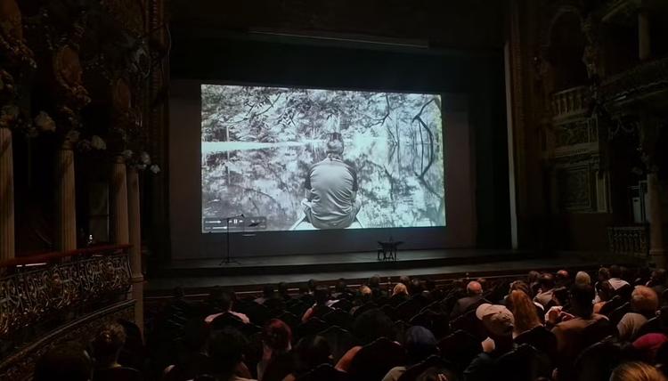 Documentário sobre produção sustentável e mudanças climáticas é lançado no Teatro Amazonas