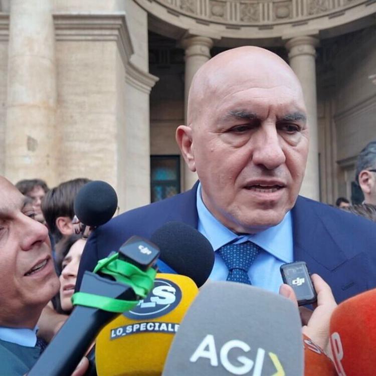 Crosetto: "Mandato Onu su Hormuz? Meglio, ma se serve anche senza"