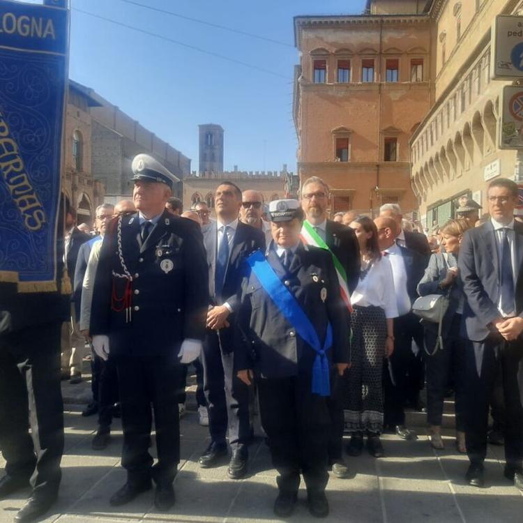 Bologna ricorda la strage. Mattarella: “Strategia neofascista”. Meloni: "Feroce terrorismo...